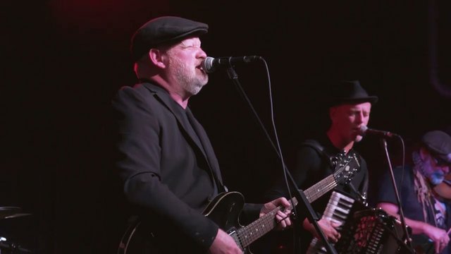 Move Along - The Outcast Crew - Live